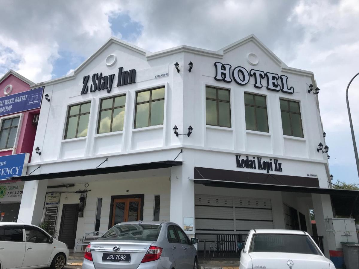 Oyo 90506 Z Stay Inn Hotel Simpang Renggam Ngoại thất bức ảnh
