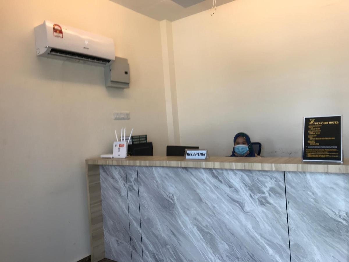 Oyo 90506 Z Stay Inn Hotel Simpang Renggam Ngoại thất bức ảnh