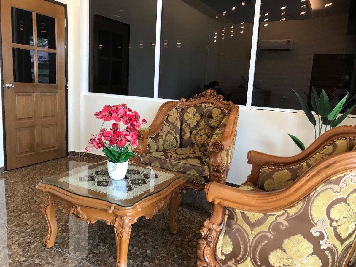 Oyo 90506 Z Stay Inn Hotel Simpang Renggam Ngoại thất bức ảnh