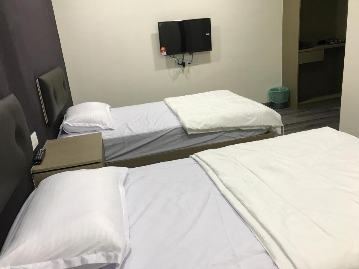 Oyo 90506 Z Stay Inn Hotel Simpang Renggam Ngoại thất bức ảnh