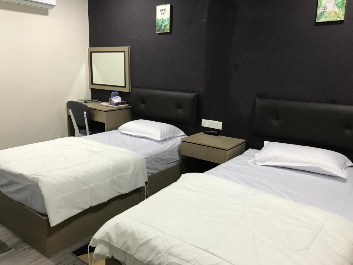 Oyo 90506 Z Stay Inn Hotel Simpang Renggam Ngoại thất bức ảnh