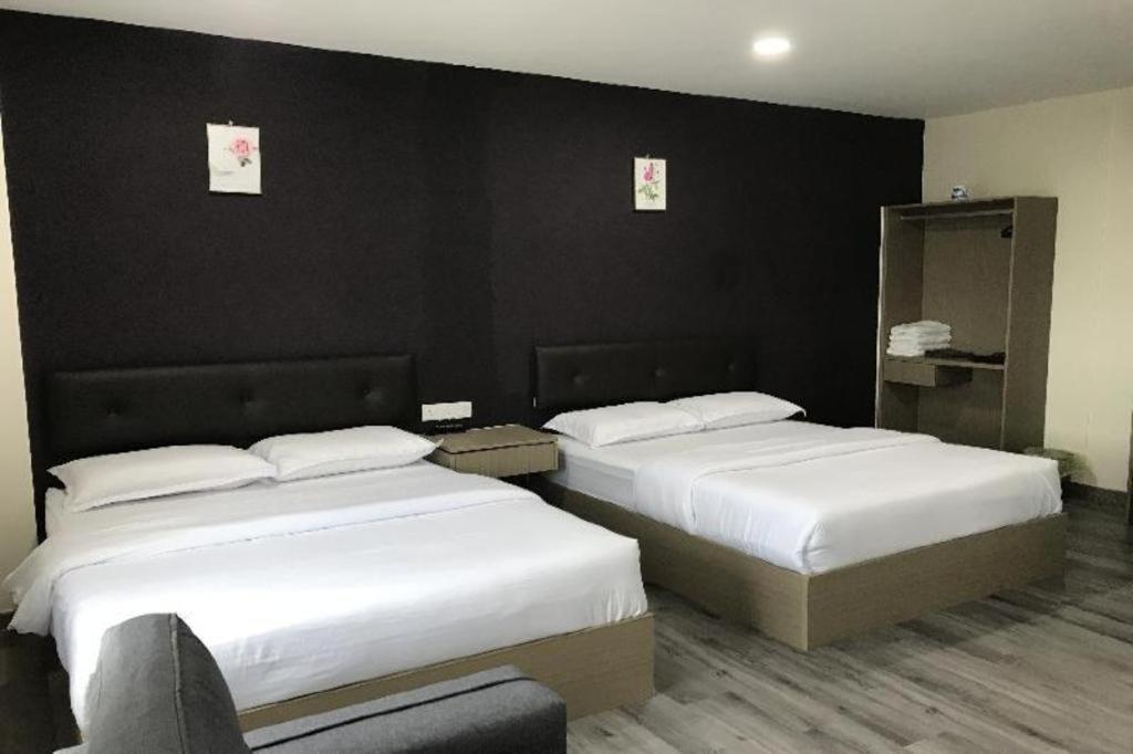 Oyo 90506 Z Stay Inn Hotel Simpang Renggam Ngoại thất bức ảnh