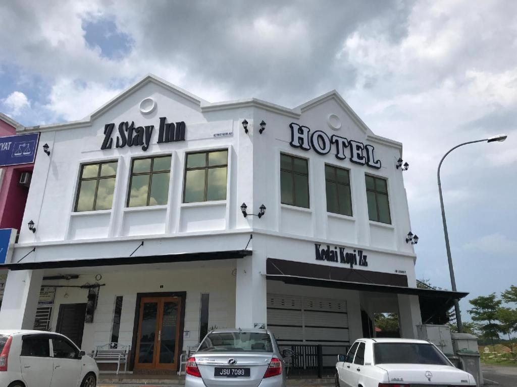 Oyo 90506 Z Stay Inn Hotel Simpang Renggam Ngoại thất bức ảnh